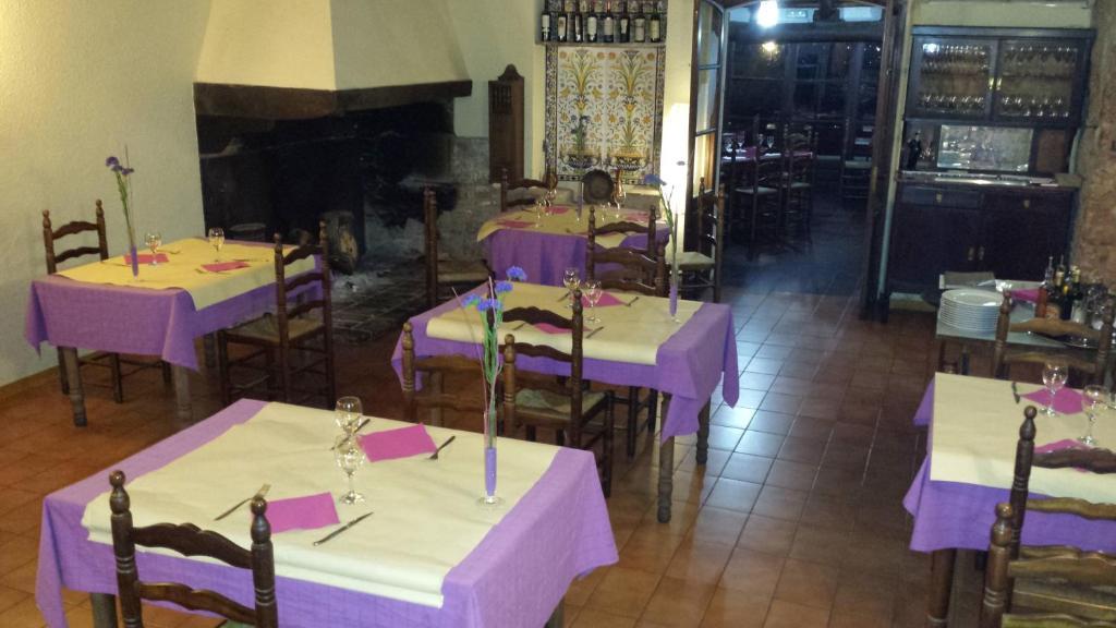 L'Argolla Hotel-Pizzeria サンタ・コロマ・デ・ファルネルス エクステリア 写真